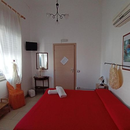 Casa Rosati Panzió Sampieri Kültér fotó