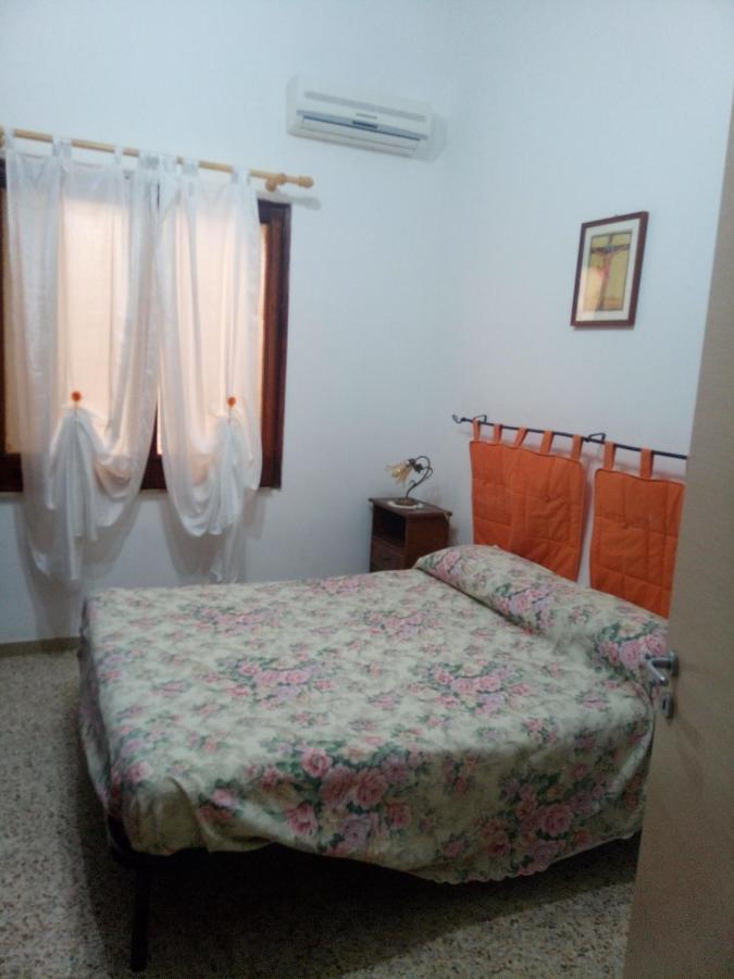 Casa Rosati Panzió Sampieri Kültér fotó